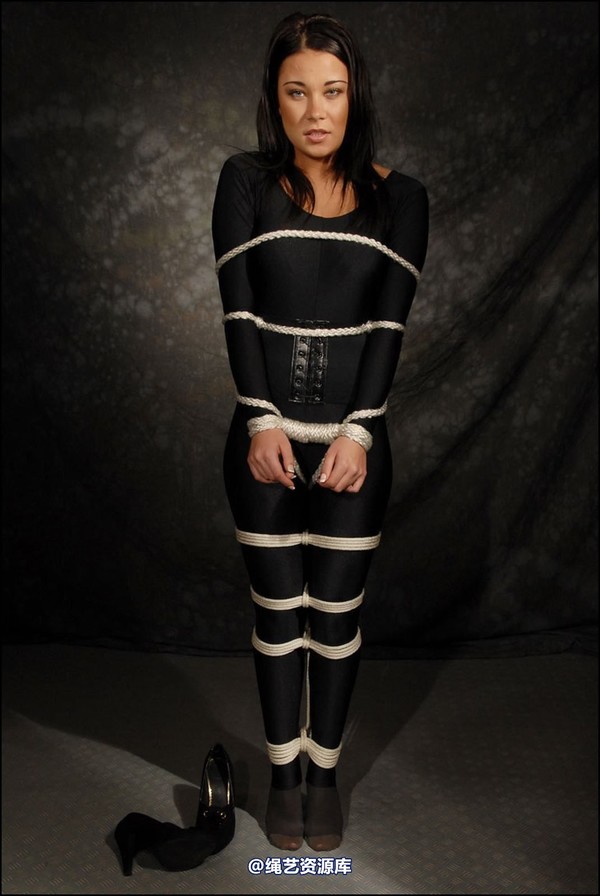simplytied - C in Black cat again 第 21 张图片