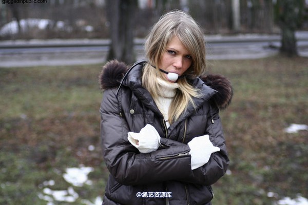gaggedinpublic - gip049 第 20 张图片