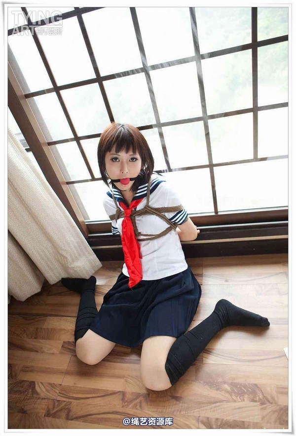 禁忌摄影 - No.092 OL & School Girl 2 - Dimdim & Shiryl 第 10 张图片