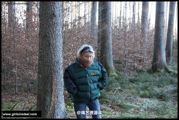 girlsinsteel - In the forest 第 67 张图片