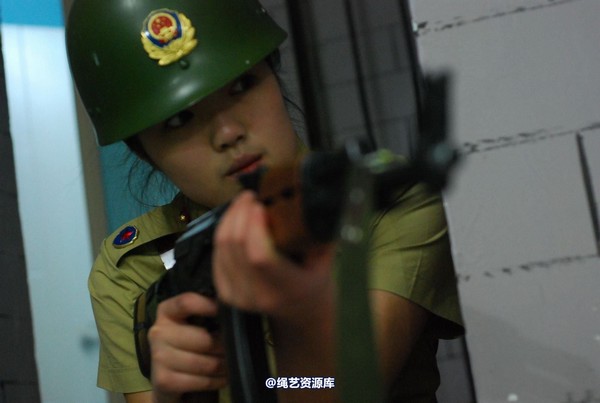 唯美之家 - 新模小贤军装 第 22 张图片