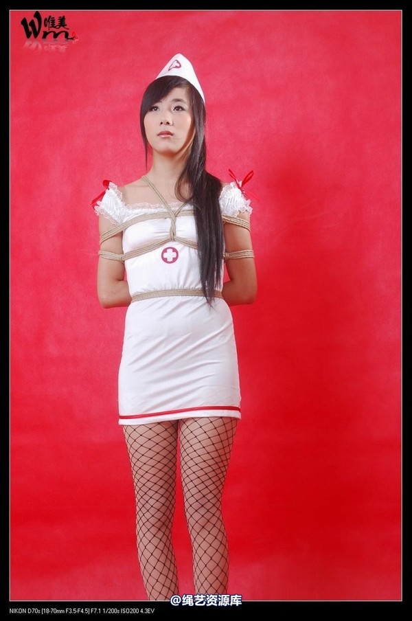 唯美之家 - 2008-11-01紫轩护士制服1 第 26 张图片