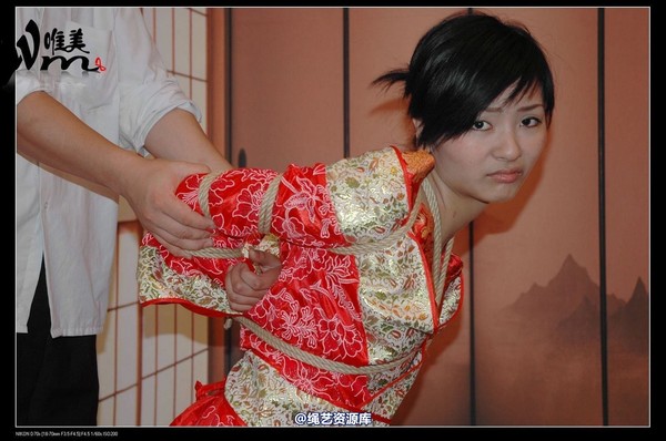唯美之家 - 08-05-29盈盈汉服-护士装 第 86 张图片