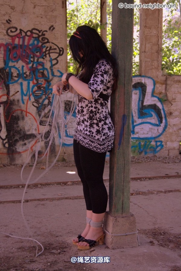 bound-neighbor-girl - Jasmin - Tied up in the ruins 1 第 51 张图片