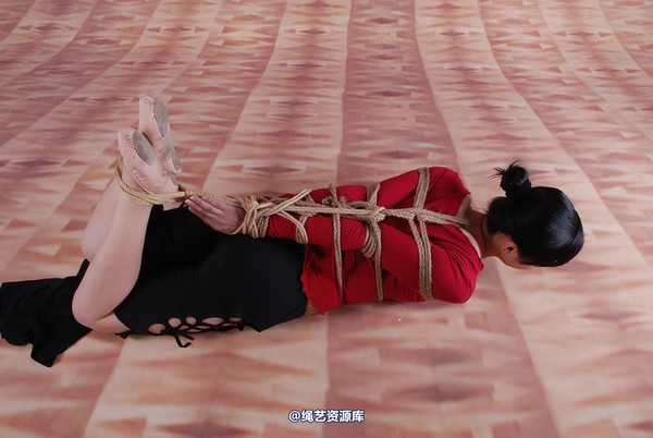 神艺缘 - 029-甜甜--柔软的身体 第 26 张图片
