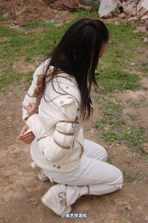 mj影视 - 安娜刑场2013-04-13 第 45 张图片