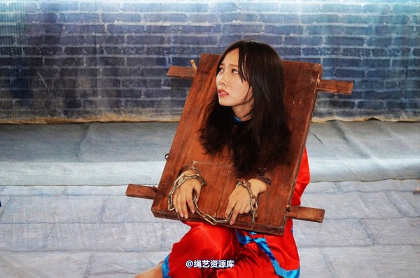 mj影视 - 血的代价梦境古大堂 女囚众生相2013-08-26 第 122 张图片