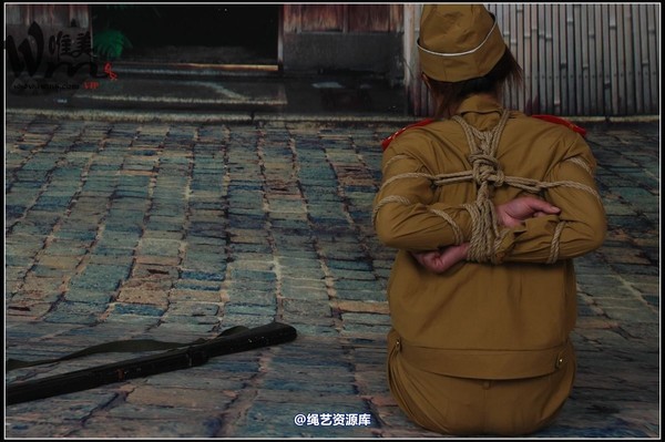 唯美之家 - 08-05-07新模特二 第 28 张图片