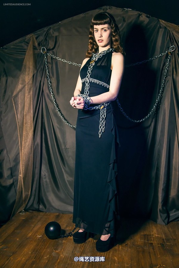 limitedaudience - 2014 fay lady in chains 2 第 12 张图片