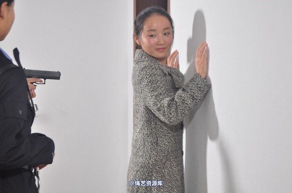 mj影视 - “罪有应得”1―宾馆抓捕 第 28 张图片