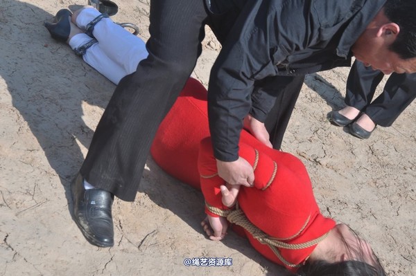 mj影视 - 牵出大案―押赴刑场 第 89 张图片