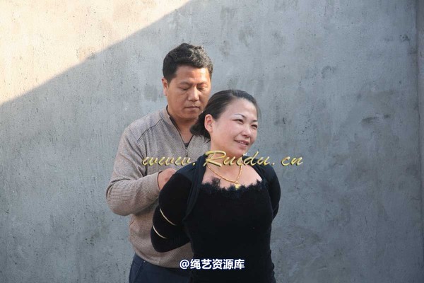锐度主张 - 2009年第03期捆绑图（2009.1.12）模特：海豚 第 15 张图片
