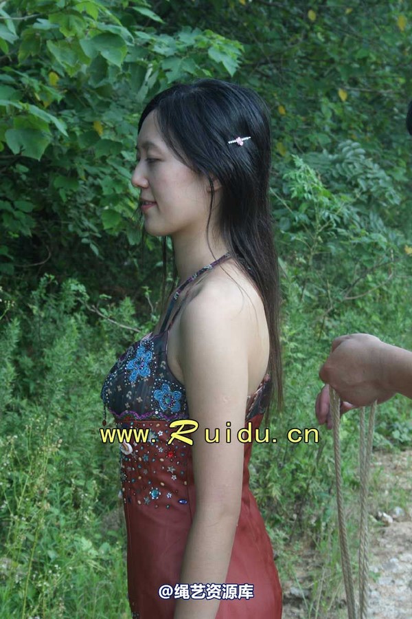 锐度主张 - 20070818第29期 宝宝草地漫舞图片 第 235 张图片