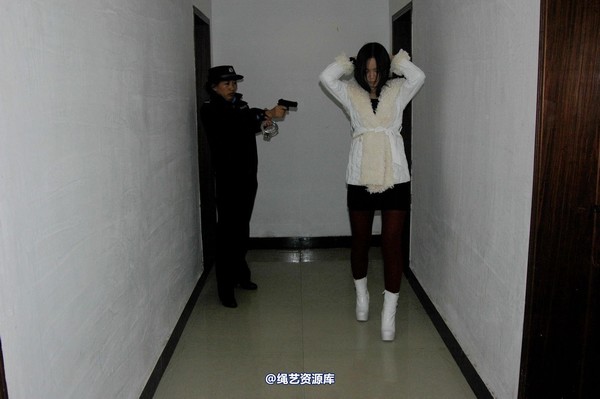 mj影视 - 安娜抓捕2013-04-13 第 34 张图片