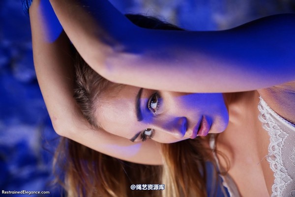 restrainedelegance - The White Stocking Dungeon Blues 第 79 张图片