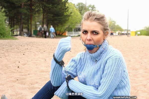 gaggedinpublic - gip331 第 29 张图片