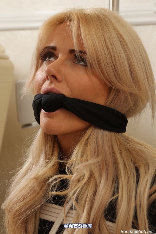 bondagebob - Lizzie Murphy Frogtie 第 100 张图片