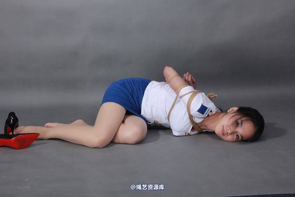 艺束人生 - 017-小玲空中驷马 第 70 张图片