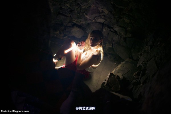 restrainedelegance - Captured By Light 第 104 张图片