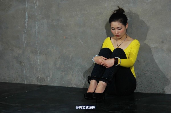 mj影视 - 贩毒女孩”梅子“3 第 11 张图片