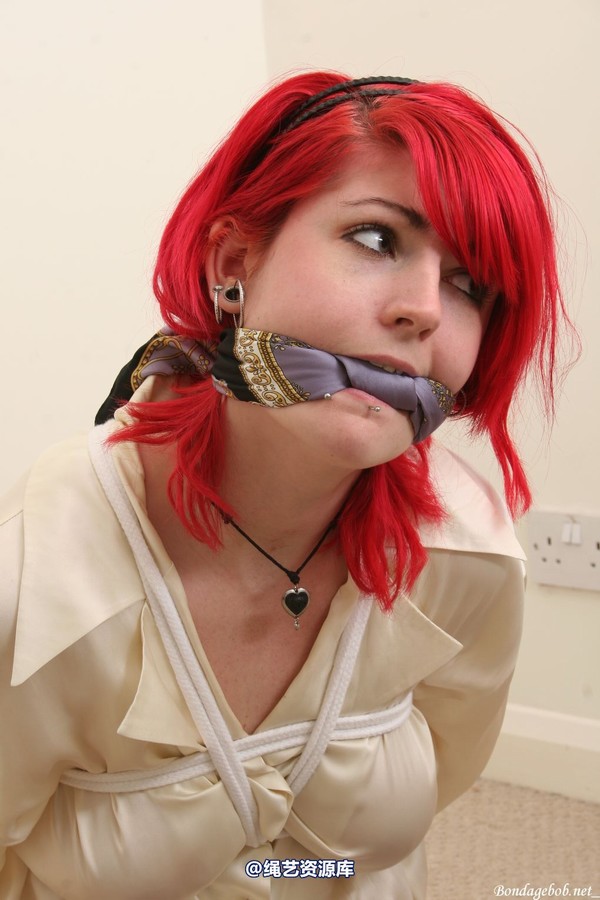 bondagebob - Emma J Black That pirate look! 第 34 张图片