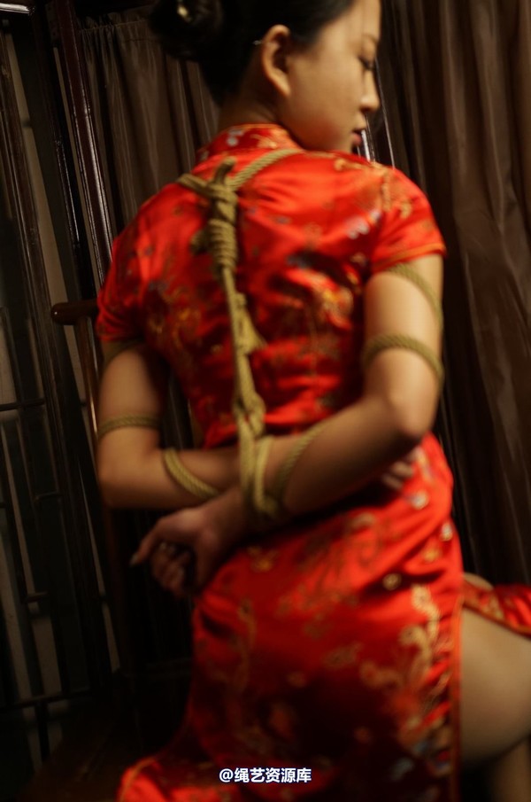 dk13美束馆 - 1.8-欢欢红旗袍C-150p 第 74 张图片