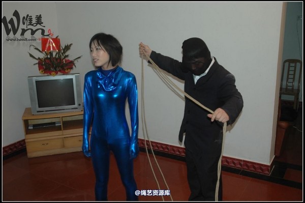 唯美之家 - 08-04-20女飞贼喋血 第 23 张图片