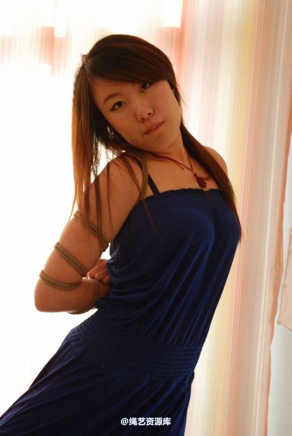 唯美之家 - 新模慕儿-蓝色礼服 第 64 张图片