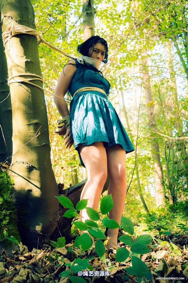 limitedaudience - 2014 stacey von in the forest 第 6 张图片