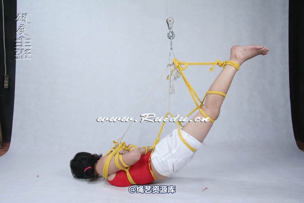 锐度主张 - 婷婷和嫣儿KB悬吊 第 284 张图片