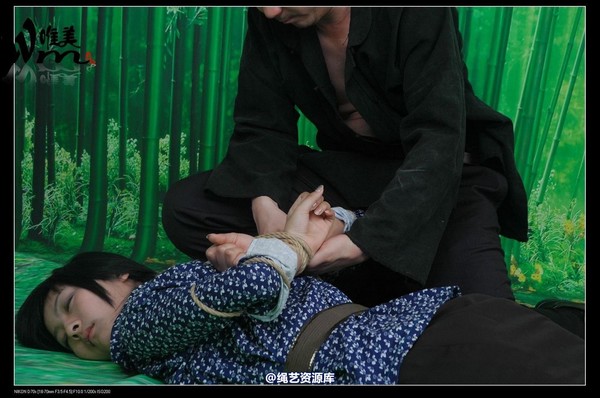 唯美之家 - 盈盈被抓 第 120 张图片