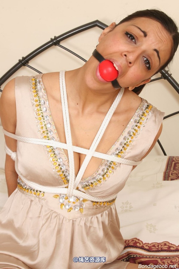 bondagebob - Fiona G Party dress but no party 第 49 张图片