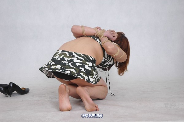 唯美之家 - 书谣迷彩装2010-5-3 第 113 张图片