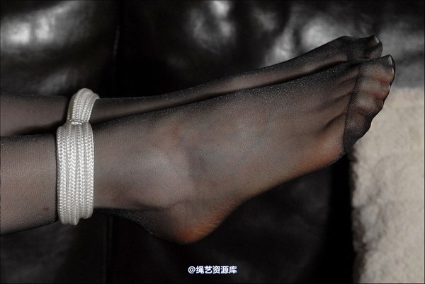 simplytied - Lou in animal print 第 30 张图片