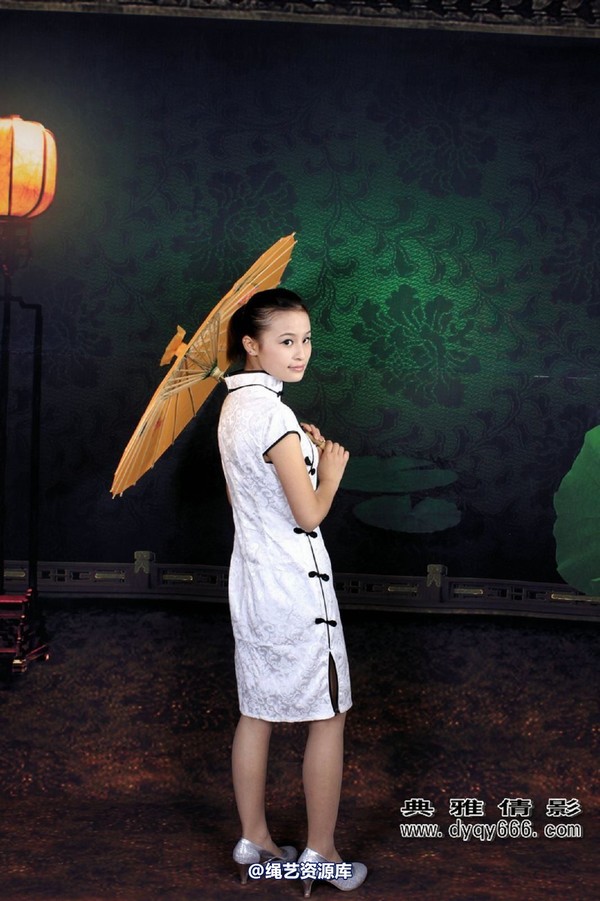 典雅倩影 - 012-典雅倩影美女丽莎旗袍 第 4 张图片