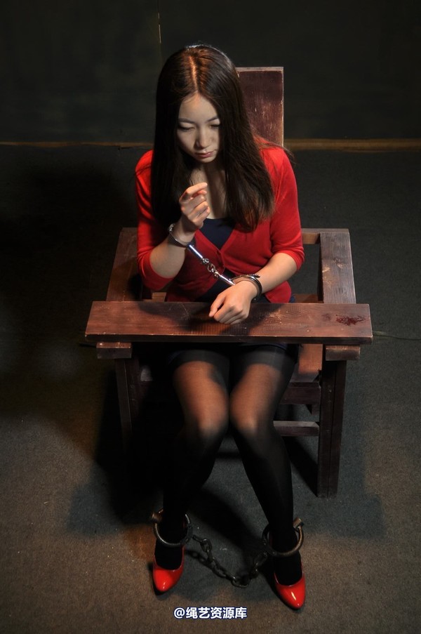 mj影视 - 车模梅晓雯 第 469 张图片