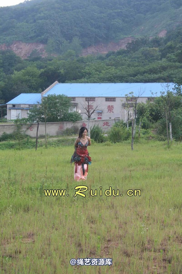 锐度主张 - 20070818第29期 宝宝草地漫舞图片 第 109 张图片