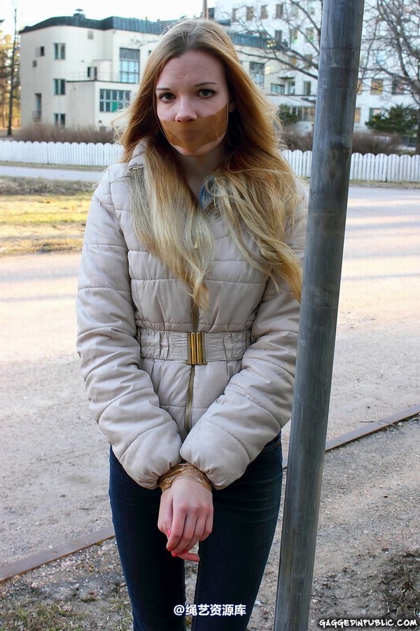 gaggedinpublic - gip327 第 69 张图片