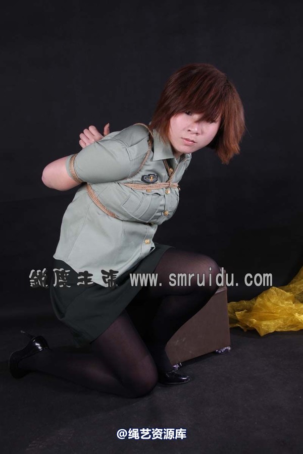 锐度主张 - 瑶瑶军服捆绑 第 91 张图片