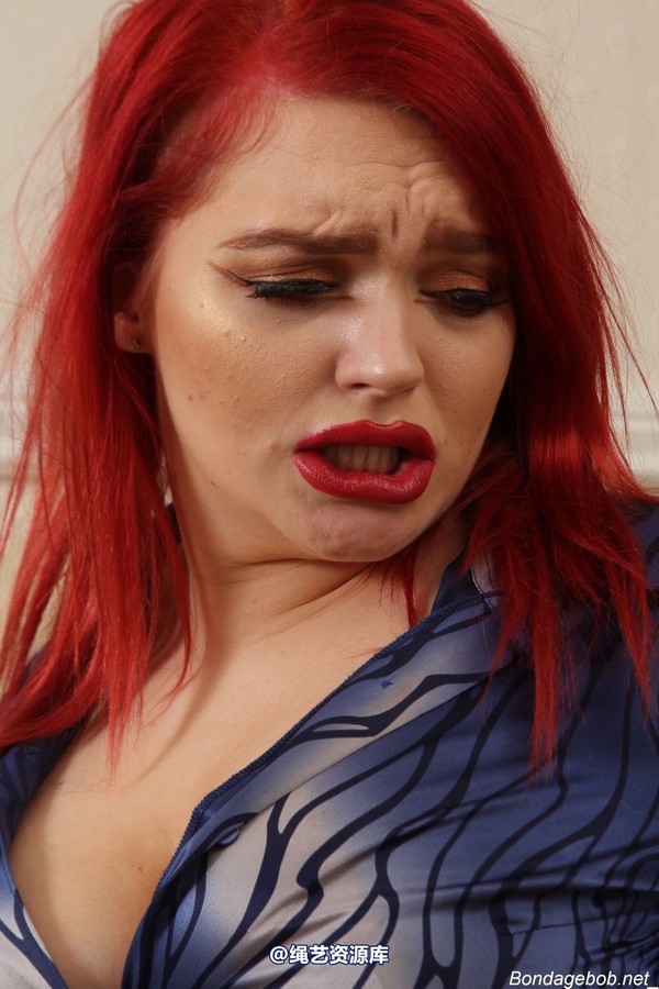 bondagebob - Jade Samantha Temptress Kate Switch the TV off and listen! 第 29 张图片