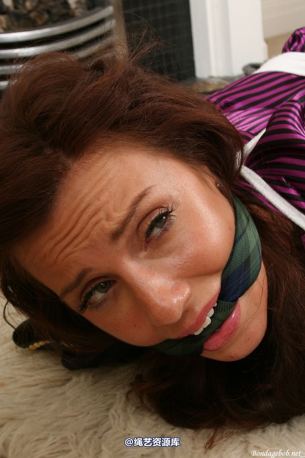 bondagebob - Chrissy Arm binder hogtie 第 127 张图片