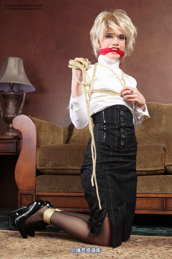 miss-sweet - THE SECRETARY CHAPTER 2 PART 1 第 197 张图片