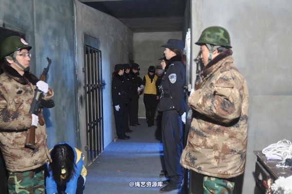 mj影视 - 13年末严打剧照 第 15 张图片