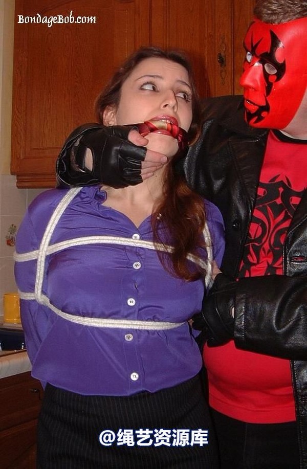 bondagebob - Jasmine De Launay The mystery intruder 3 第 21 张图片