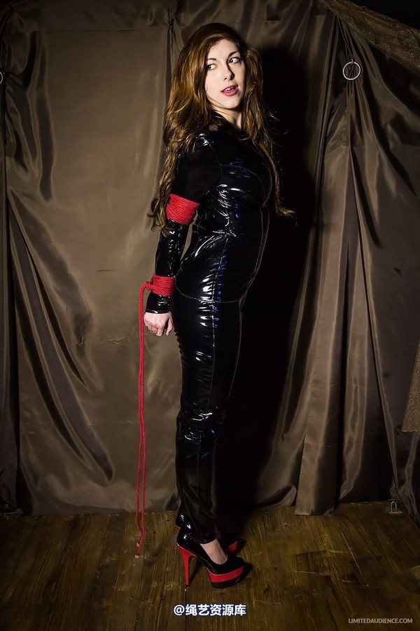 limitedaudience - 2013 trisha strict catsuit strappado 第 12 张图片
