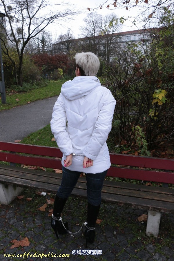 girlsinsteel - New year, new jacket 第 68 张图片