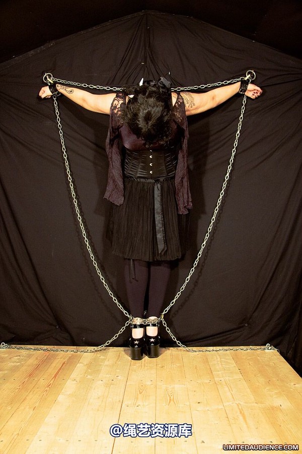 limitedaudience - 2009 b nattsuko chained and tied 第 3 张图片