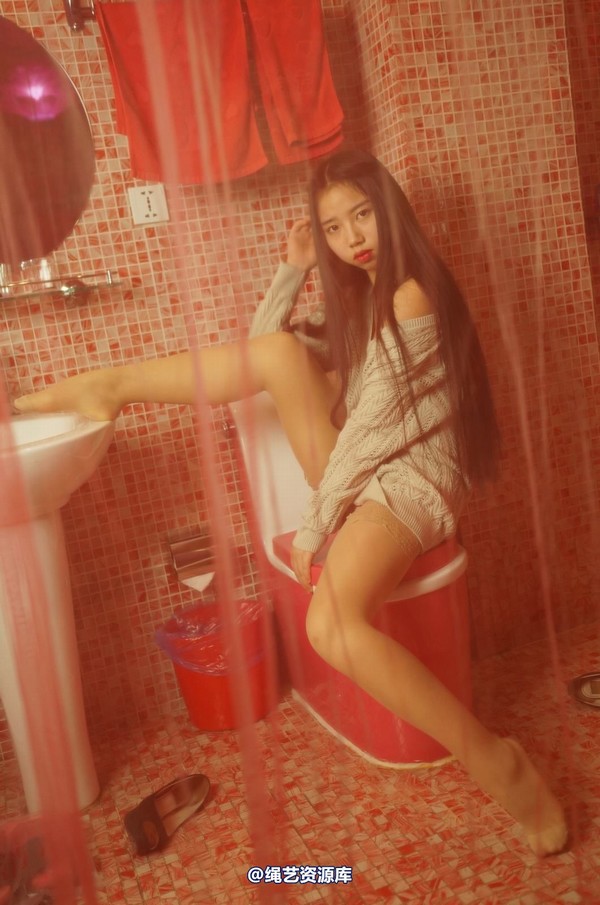 dk13美束馆 - 11.15-娃娃灰毛衣A-190P 第 134 张图片