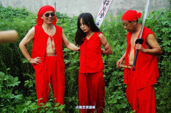 mj影视 - 血的代价-红罪衣刑场木驴斩－梅晓芳2013-08-26 第 103 张图片