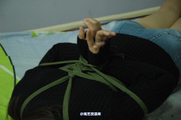 唯美之家 - 晓欣黑毛衣 第 65 张图片